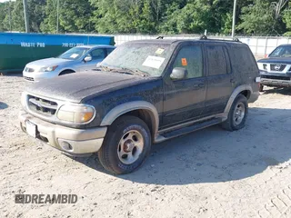 1999 Ford Explorer XLT z VIN 1FMZU32EXXZA93195, wystawiony jako IAAI lot #42830694 z przebiegiem 286 095 mil mil oraz . Historia ofert i sprzedaży dostępna na DreamBid. Obrazek 2.