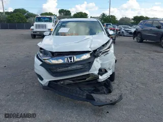 2021 Honda HR-V LX with VIN 3CZRU5H34MM726044, listed as a IAAI auction lot 41230932 with 39,134 mi miles. Bid and sale history available at carsss.com. Image 12.