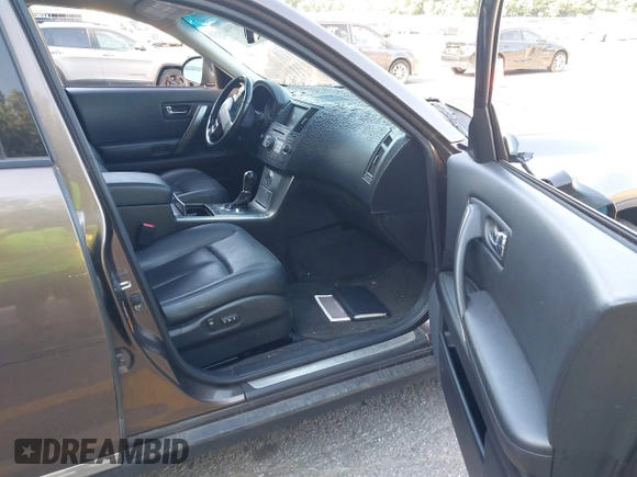 2006 Infiniti FX with VIN JNRAS08W66X210366, listed as a IAAI auction lot 42635986 with 160,932 mi miles and . Bid and sale history available at DreamBid. Image 5.