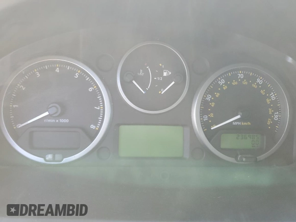 2008 Land Rover LR2 HSE with VIN SALFT24N48H060937, listed as a Copart auction lot 53555055 with 236,985 mi miles and Salvage Title. Bid and sale history available at DreamBid. Image 9.
