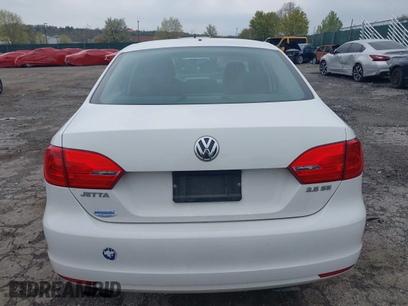 2011 Volkswagen Jetta SE z VIN 3VWDZ7AJ5BM340832, wystawiony jako IAAI lot #42043070 z przebiegiem 113 790 mil mil oraz . Historia ofert i sprzedaży dostępna na DreamBid. Obrazek 16.