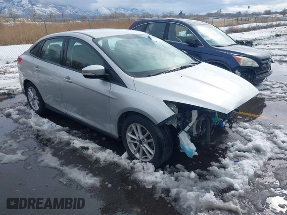 2016 Ford Focus SE with VIN 1FADP3F21GL325603, listed as a IAAI auction lot 41562523 with 97,749 mi miles. Bid and sale history available at carsss.com. Image 1.