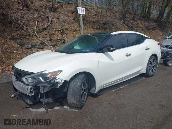 2017 Nissan Maxima SV z VIN 1N4AA6AP3HC434557, wystawiony jako IAAI lot #42203547 z przebiegiem 121 518 mil mil oraz . Historia ofert i sprzedaży dostępna na DreamBid. Obrazek 2.