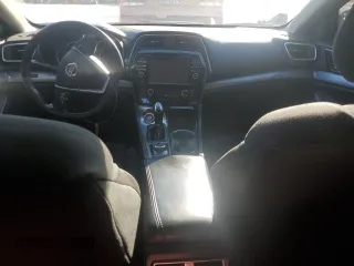 2016 Nissan Maxima SR z VIN 1N4AA6AP1GC905880, wystawiony jako Copart lot #45626775 z przebiegiem 142 494 mil mil oraz Szkoda całkowita • Salvage title. Historia ofert i sprzedaży dostępna na DreamBid. Obrazek 8.