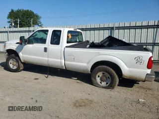 2014 Ford F-250 XL z VIN 1FT7X2B64EEA68416, wystawiony jako Copart lot #59784395 z przebiegiem 219 079 mil mil oraz Szkoda całkowita • Salvage title. Historia ofert i sprzedaży dostępna na DreamBid. Obrazek 2.