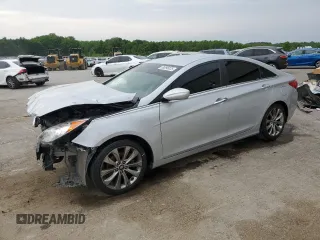 2012 Hyundai Sonata SE z VIN 5NPEC4AC0CH476592, wystawiony jako Copart lot #56395025 z przebiegiem 120 077 mil mil oraz Szkoda całkowita • Salvage title. Historia ofert i sprzedaży dostępna na DreamBid. Obrazek 1.