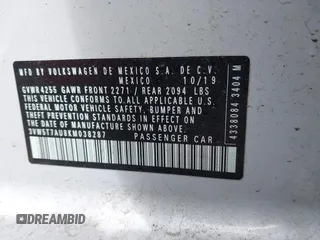 2019 Volkswagen GTI S z VIN 3VW5T7AU8KM038287, wystawiony jako IAAI lot #42189424 z przebiegiem 62 098 mil mil oraz . Historia ofert i sprzedaży dostępna na DreamBid. Obrazek 9.