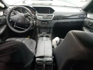 2010 Mercedes-Benz E 350 Luxury with VIN WDDHF5GB6AA028747, listed as a Copart auction lot 51265895 with 200,644 mi miles and Salvage Title. Bid and sale history available at carsss.com. Image 8.