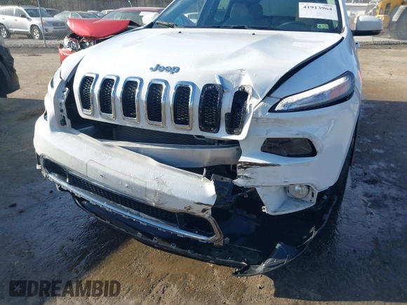 2018 Jeep Cherokee Limited with VIN 1C4PJMDX3JD588626, listed as a IAAI auction lot 41913964 with 80,106 mi miles. Bid and sale history available at carsss.com. Image 6.