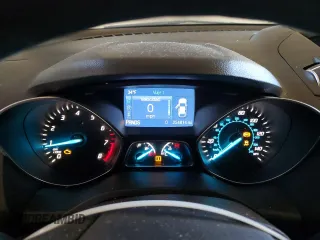 2015 Ford Escape SE with VIN 1FMCU0G9XFUA63772, listed as a Copart auction lot 46142315 with 254,814 mi miles and Salvage Title. Bid and sale history available at carsss.com. Image 9.