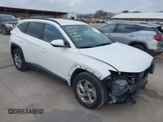 2024 Hyundai Tucson SEL with VIN 5NMJB3DE1RH311620, listed as a IAAI auction lot 41486965 with 33,988 mi miles and . Bid and sale history available at carsss.com. Image 1.