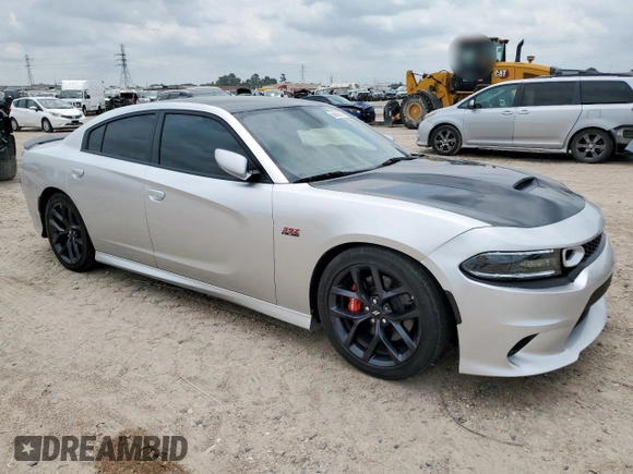 2020 Dodge Charger Scat Pack Widebody z VIN 2C3CDXGJ6LH175883, wystawiony jako Copart lot #59805515 z przebiegiem 27 322 mil mil oraz Czysty tytuł • Clean title. Historia ofert i sprzedaży dostępna na DreamBid. Obrazek 4.