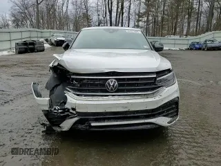 2023 Volkswagen Tiguan SE R-Line Black with VIN 3VV8B7AX4PM135217, listed as a Copart auction lot 47221635 with 19,676 mi miles and Salvage title. Bid and sale history available at DreamBid. Image 11.