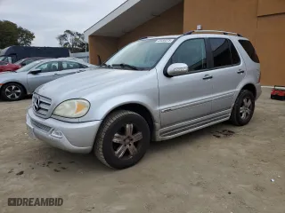 2005 Mercedes-Benz M-Class 3.7L with VIN 4JGAB57E75A564495, listed as a Copart auction lot 43456375 with 156,129 mi miles and Salvage Title. Bid and sale history available at carsss.com. Image 1.