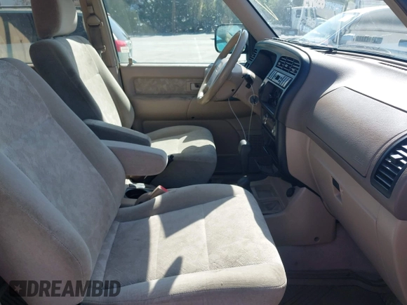 2002 Isuzu Trooper S z VIN JACDJ58X427J08532, wystawiony jako IAAI lot #42228494 z przebiegiem Nie podano mil oraz . Historia ofert i sprzedaży dostępna na DreamBid. Obrazek 5.