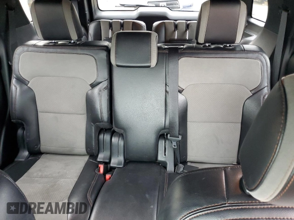2017 Ford Explorer XLT with VIN 1FM5K8D88HGD20051, listed as a Copart auction lot 52069405 with 114,931 mi miles and Salvage Title. Bid and sale history available at DreamBid. Image 10.