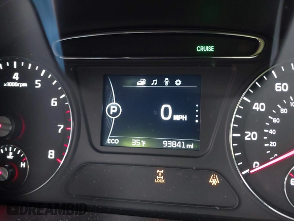 2017 Kia Sorento LX with VIN 5XYPGDA33HG333647, listed as a IAAI auction lot 41684357 with 93,841 mi miles. Bid and sale history available at carsss.com. Image 15.