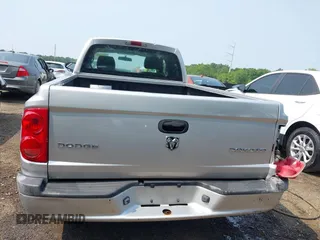 2009 Dodge Dakota ST with VIN 1D7HE22K89S739039, listed as a IAAI auction lot 42414097 with 232,619 mi miles and . Bid and sale history available at DreamBid. Image 15.