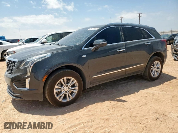 2020 Cadillac XT5 Luxury FWD z VIN 1GYKNAR47LZ173823, wystawiony jako Copart lot #56770025 z przebiegiem 74 192 mil mil oraz Szkoda całkowita • Salvage title. Historia ofert i sprzedaży dostępna na DreamBid. Obrazek 1.