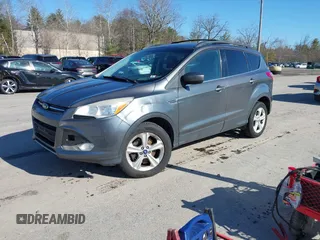 2013 Ford Escape SE with VIN 1FMCU9G9XDUA02777, listed as a IAAI auction lot 42011262 with 190,274 mi miles. Bid and sale history available at carsss.com. Image 2.