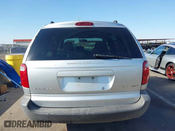 2003 Dodge Caravan SE with VIN 1D4GP25333B144775, listed as a IAAI auction lot 41999707 with 345,113 mi miles and . Bid and sale history available at carsss.com. Image 16.