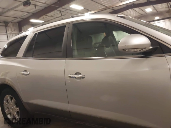 2009 Buick Enclave CXL with VIN 5GAEV23D19J213727, listed as a IAAI auction lot 41381421 with 201,106 mi miles and . Bid and sale history available at carsss.com. Image 14.