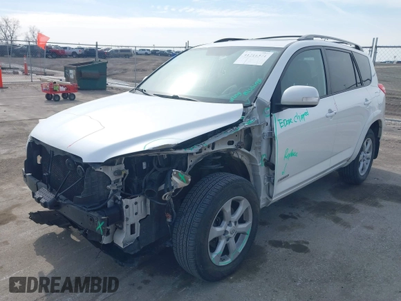 2011 Toyota RAV4 Ltd with VIN 2T3DK4DV2BW041561, listed as a IAAI auction lot 41711371 with 167,855 mi miles. Bid and sale history available at carsss.com. Image 17.