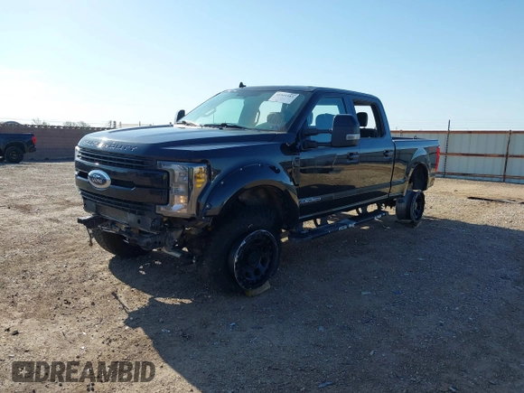 2019 Ford F-250 XL z VIN 1FT7W2BT2KEF39077, wystawiony jako IAAI lot #41921583 z przebiegiem 197 987 mil mil oraz . Historia ofert i sprzedaży dostępna na DreamBid. Obrazek 18.