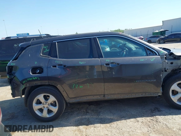 2020 Jeep Compass Latitude z VIN 3C4NJCBB6LT229969, wystawiony jako IAAI lot #42232500 z przebiegiem 86 501 mil mil oraz . Historia ofert i sprzedaży dostępna na DreamBid. Obrazek 14.