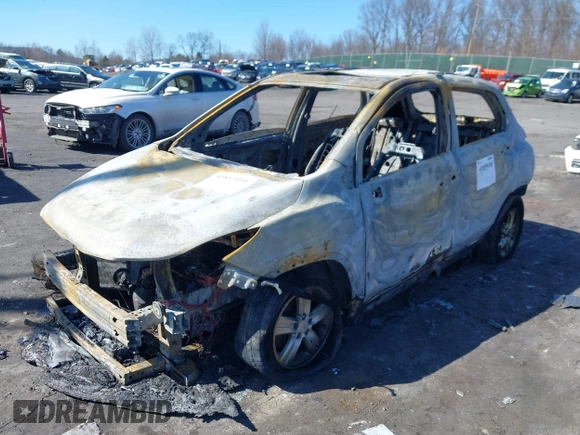 2017 Chevrolet Trax LT with VIN KL7CJPSBXHB068000, listed as a IAAI auction lot 41859105 with 1 mi miles. Bid and sale history available at carsss.com. Image 2.