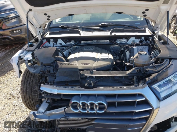 2018 Audi Q5 Premium Plus with VIN WA1BNAFY1J2103568, listed as a IAAI auction lot 41445298 with 38,385 mi miles. Bid and sale history available at carsss.com. Image 10.
