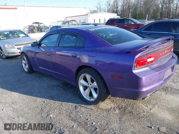 2014 Dodge Charger RT z VIN 2C3CDXCT4EH182535, wystawiony jako IAAI lot #41858196 z przebiegiem 115 769 mil mil oraz . Historia ofert i sprzedaży dostępna na DreamBid. Obrazek 3.