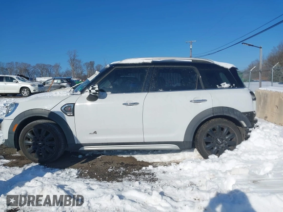 2018 MINI Countryman Cooper S z VIN WMZYT5C39J3E19190, wystawiony jako IAAI lot #41364349 z przebiegiem 44 941 mil mil oraz . Historia ofert i sprzedaży dostępna na DreamBid. Obrazek 14.