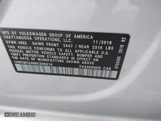 2017 Volkswagen Passat V6 SEL Premium with VIN 1VWCM7A38HC036318, listed as a IAAI auction lot 41322513 with 1 mi miles. Bid and sale history available at carsss.com. Image 9.