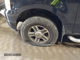 2008 Ford F-150 STX с VIN 1FTRX14W58FB82133, выставлен на аукционе IAAI как лот 41728476 с пробегом 240 697 миль миль и . История ставок и продаж доступна на DreamBid. Изображение 12.