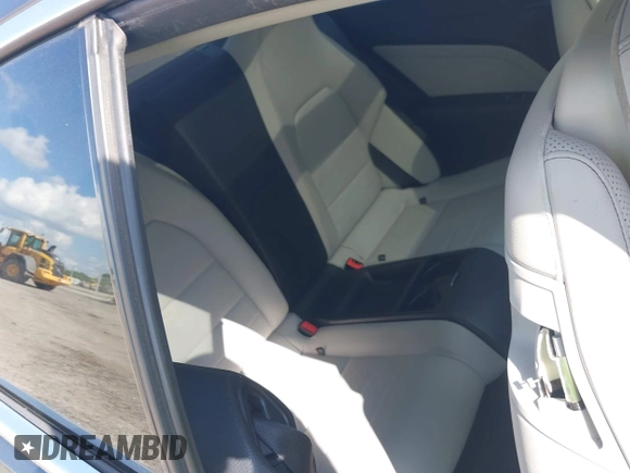 2014 Mercedes-Benz E 350 with VIN WDDKJ5KB0EF278800, listed as a IAAI auction lot 42222800 with 154,170 mi miles and . Bid and sale history available at DreamBid. Image 8.