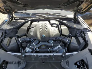2020 BMW 8 Series M850i with VIN WBAGV8C09LCD82171, listed as a Copart auction lot 71857284 with Not Provided miles and Salvage Title. Bid and sale history available at carsss.com. Image 11.