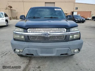 2002 Chevrolet Avalanche with VIN 3GNEC13T92G158903, listed as a Copart auction lot 54368185 with 231,991 mi miles and Clean Title. Bid and sale history available at carsss.com. Image 5.