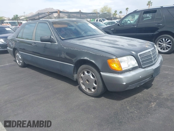 1992 Mercedes-Benz 500 z VIN WDBGA51E0NA023491, wystawiony jako IAAI lot #42058835 z przebiegiem 260 421 mil mil oraz . Historia ofert i sprzedaży dostępna na DreamBid. Obrazek 1.