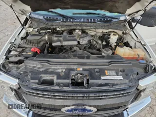 2017 Ford F-250 XL z VIN 1FTBF2A67HEE17619, wystawiony jako Copart lot #62890205 z przebiegiem 149 123 mil mil oraz Szkoda całkowita • Salvage title. Historia ofert i sprzedaży dostępna na DreamBid. Obrazek 11.
