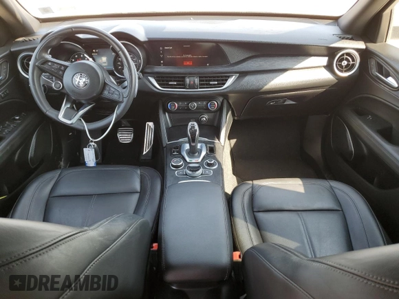 2022 Alfa Romeo Stelvio Sprint z VIN ZASPAKAN4N7D37259, wystawiony jako Copart lot #75433364 z przebiegiem 36 461 mil mil oraz Szkoda całkowita • Salvage title. Historia ofert i sprzedaży dostępna na DreamBid. Obrazek 8.