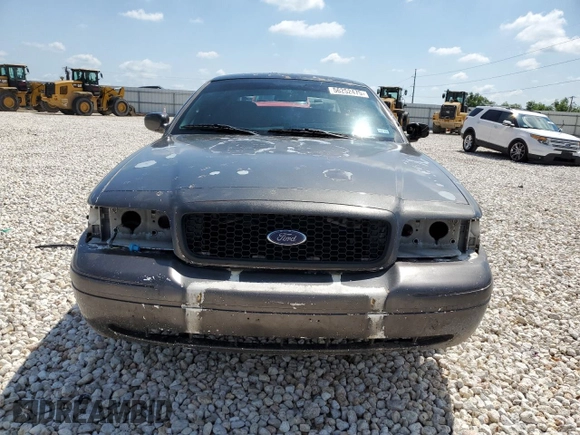 2007 Ford Police Interceptor with VIN 2FAFP71W27X152722, listed as a Copart auction lot 56252475 with 105,657 mi miles and Salvage title. Bid and sale history available at DreamBid. Image 5.
