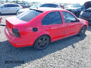 2000 Volkswagen Jetta GL с VIN 3VWRC29M7YM099289, выставлен на аукционе IAAI как лот 42314975 с пробегом 272 930 миль миль и . История ставок и продаж доступна на DreamBid. Изображение 4.