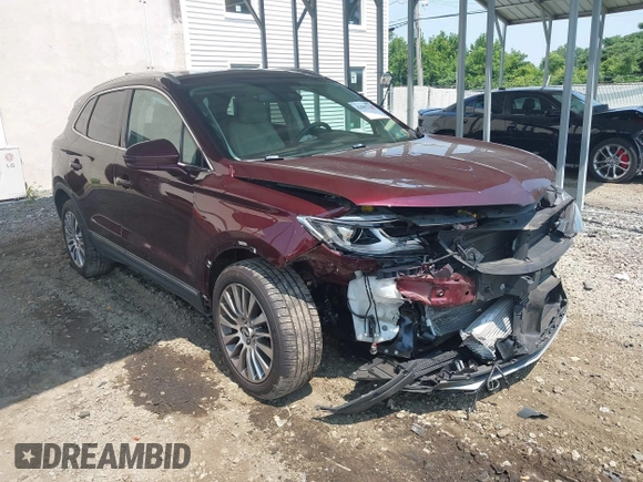 2017 Lincoln MKC Reserve с VIN 5LMCJ3D97HUL30963, выставлен на аукционе IAAI как лот 42502238 с пробегом 51 038 миль миль и . История ставок и продаж доступна на DreamBid. Изображение 1.