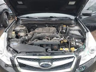 2012 Subaru Legacy 2.5i Premium with VIN 4S3BMBC65C3043146, listed as a IAAI auction lot 41141962 with 205,647 mi miles. Bid and sale history available at carsss.com. Image 10.