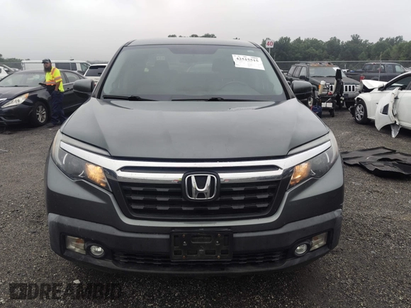 2017 Honda Ridgeline RTL с VIN 5FPYK3F58HB006571, выставлен на аукционе IAAI как лот 42515515 с пробегом 107 910 миль миль и . История ставок и продаж доступна на DreamBid. Изображение 13.