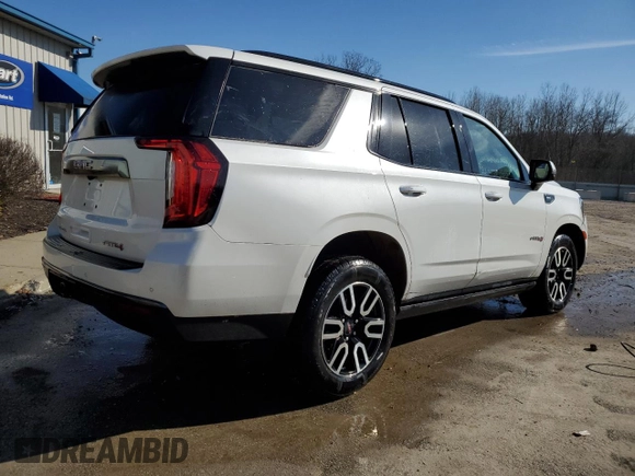 2021 GMC Yukon AT4 with VIN 1GKS2CKD1MR285818, listed as a Copart auction lot 44704525 with 56,635 mi miles and Salvage Title. Bid and sale history available at carsss.com. Image 3.