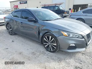 2019 Nissan Altima 2.5 SR with VIN 1N4BL4CV4KC187510, listed as a IAAI auction lot 41701483 with 101,165 mi miles. Bid and sale history available at carsss.com. Image 6.
