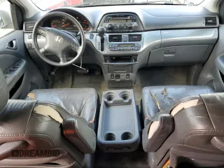 2005 Honda Odyssey EX-L z VIN 5FNRL38655B408107, wystawiony jako Copart lot #50918155 z przebiegiem 215 920 mil mil oraz Szkoda całkowita • Salvage title. Historia ofert i sprzedaży dostępna na DreamBid. Obrazek 8.