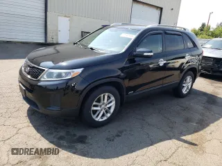 2014 Kia Sorento LX with VIN 5XYKTDA78EG480521, listed as a Copart auction lot 62142915 with 111,808 mi miles and Clean title. Bid and sale history available at DreamBid. Image 1.